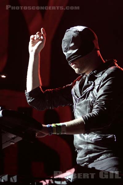 THE BLOODY BEETROOTS - 2010-07-04 - BELFORT - Presqu'ile du Malsaucy - 